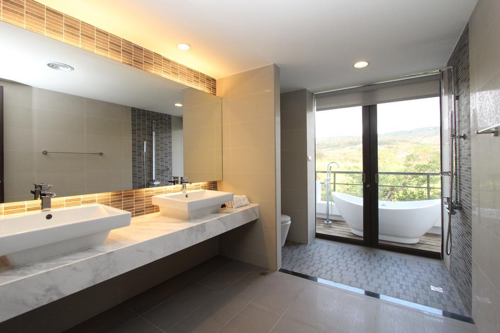 Dozen Park Kenting 墾丁12潛水訓練中心 Bed & Breakfast Exterior photo