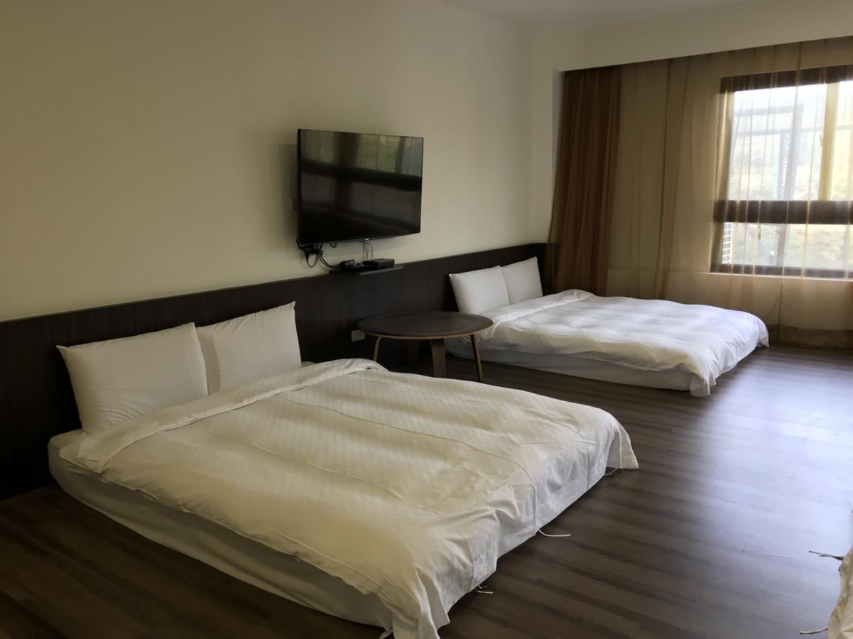 Dozen Park Kenting 墾丁12潛水訓練中心 Bed & Breakfast Exterior photo